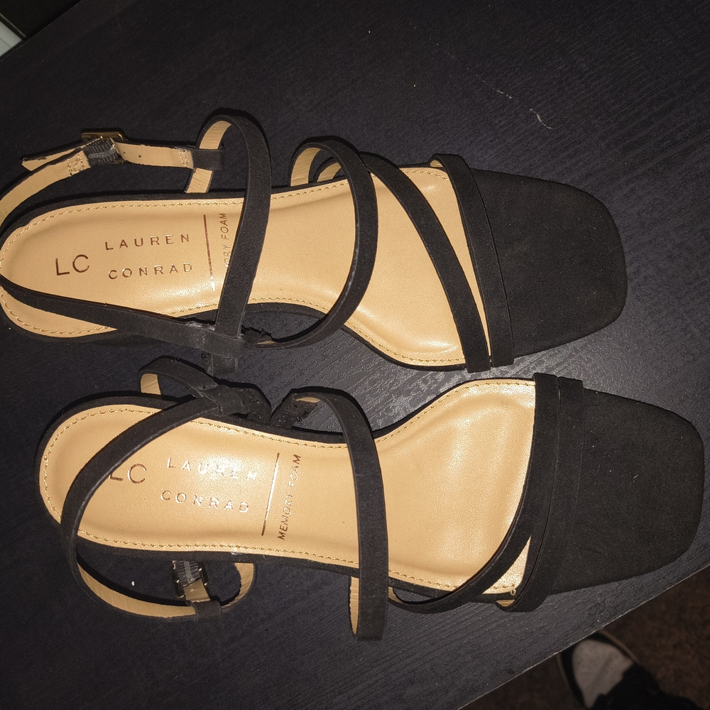 LC Lauren Conrad Black Strappy Sandals
